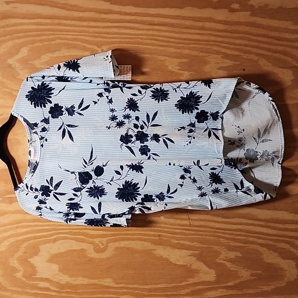 Lularoe Irma Shirt